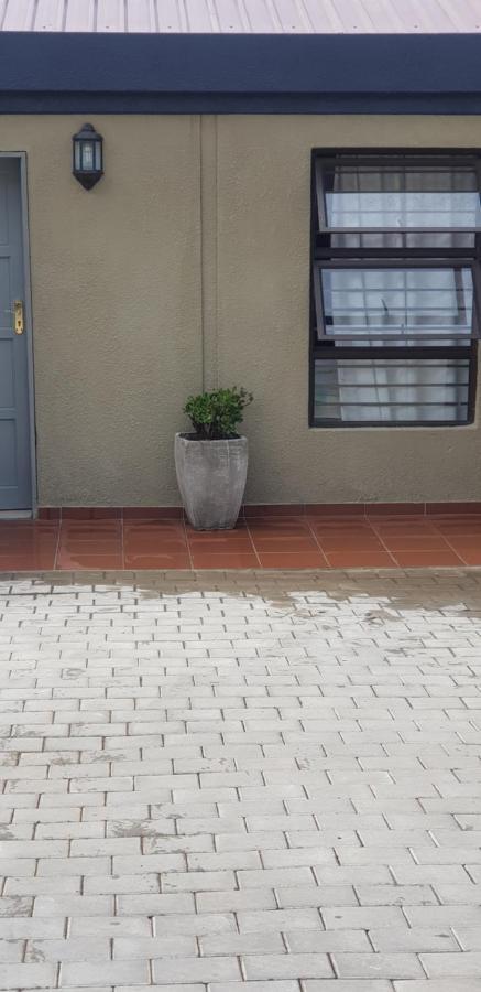Salas Stay, Midrand Exteriér fotografie