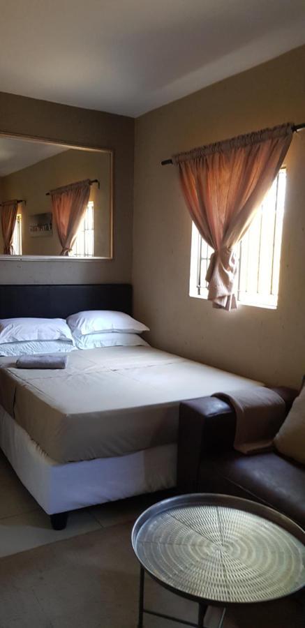 Salas Stay, Midrand Exteriér fotografie