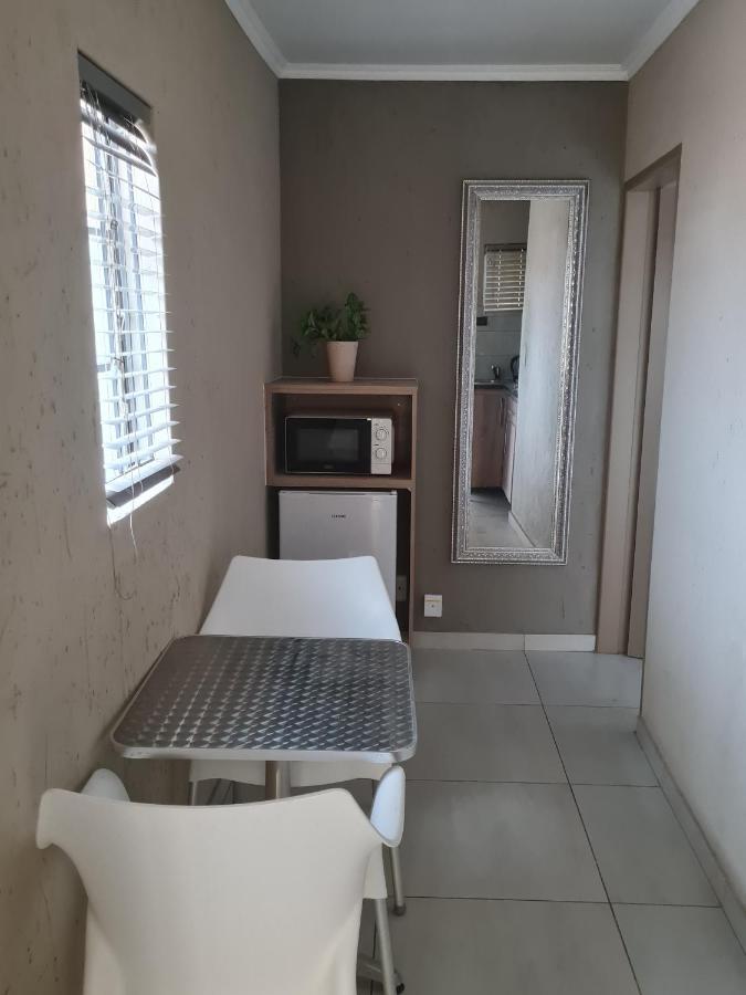 Salas Stay, Midrand Exteriér fotografie